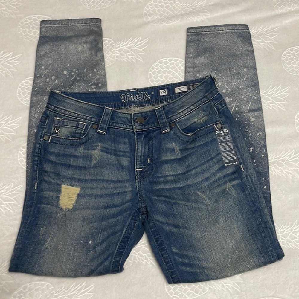 New!! Miss Me Mid-rise Skinny Jeans Size 29